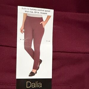 Dalia Women's Pants Ruby Built-in Tummy Control M NWT